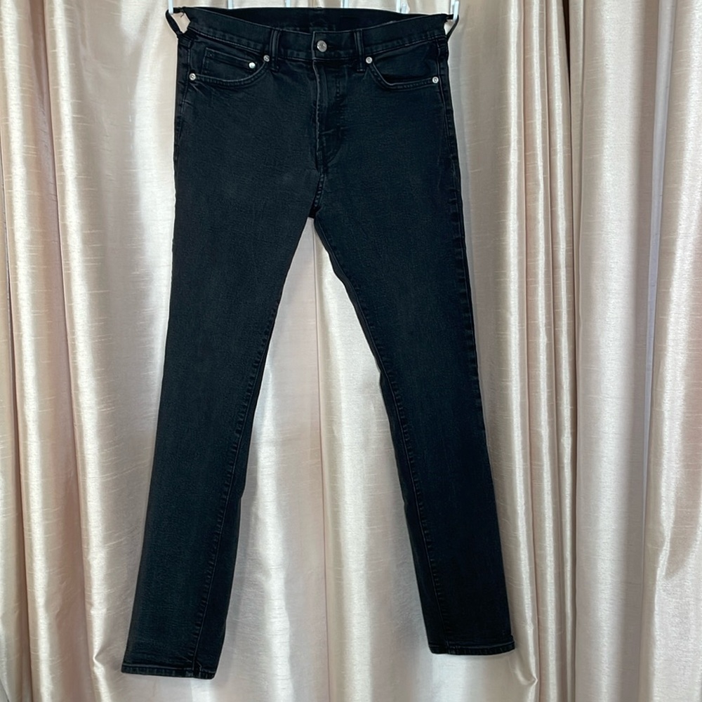 H&M men’s skinny jeans, black, size 33/32, like new